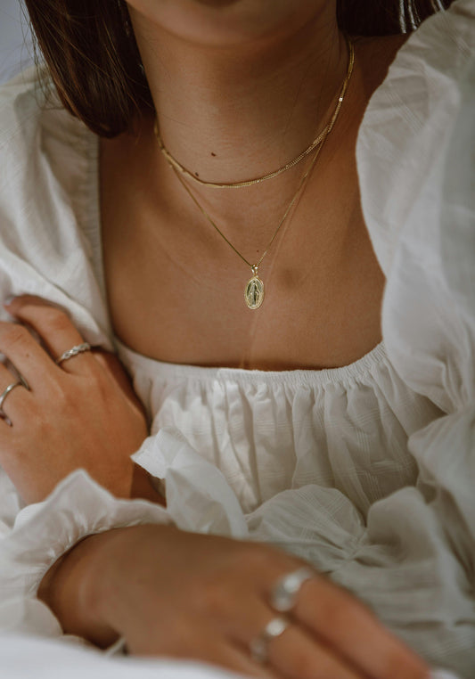 How to Choose the Perfect Necklace for Any Occasion