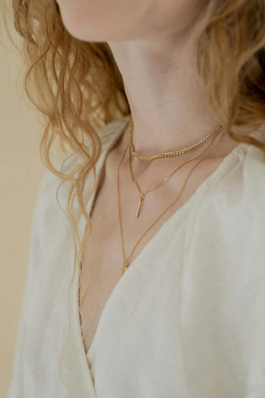 The Art of Layering: Mixing and Matching Necklaces