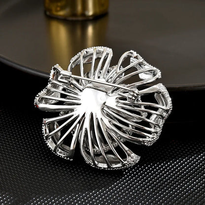 SUYU Haitang Flower Brooch For Women With Imitation Pearl Luxurious Temperament New  Style Exquisite  Coat Accessories