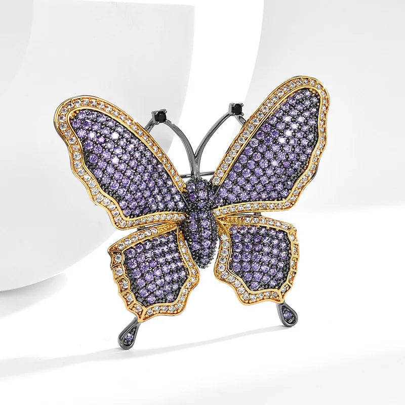 SUYU Winter New European Exquisite Butterfly Design Brooch Women's Luxury Brooch Elegant Fashion Clothing Accessories Coat Pins