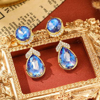 SUYU Fashionable Vintage Earrings Palace Style Long Hollow Droplet Shaped Zircon Earrings Ladies Elegant Design Versatile