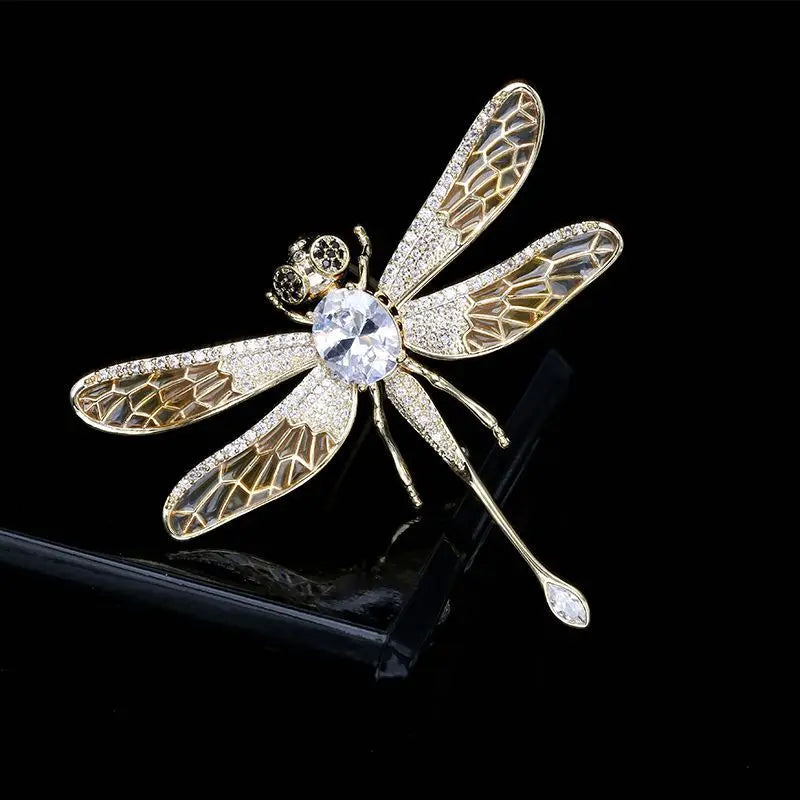 SUYU Fashion Versatile Personalized Wings Activity Colored Embroidery Temperament Pin Coat Cardigan Dragonfly Brooch Female