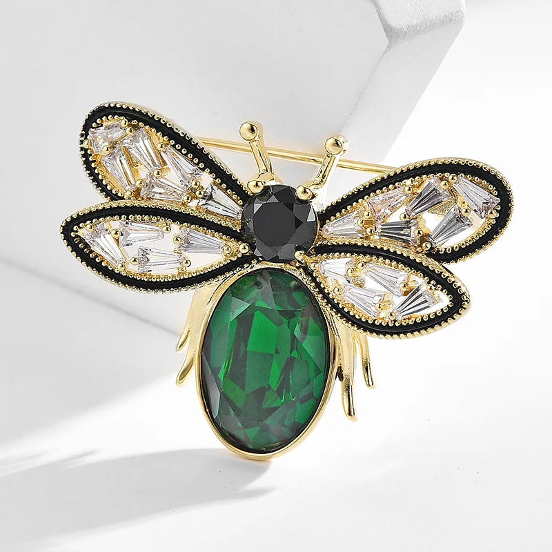 SUYU Simple And Flexible Micro Inlaid Green Cubic Zirconia Bee Brooch Insect Collar Pin, Light Resistant Buckle