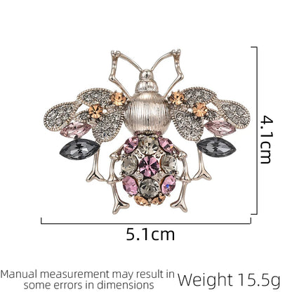 SUYU Spring Retro Classic Bee Design Brooch For Women Luxurious Brooch For Fashion Minimalist And Personalized Decorative Pins