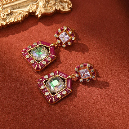 SUYU Spring New 2024 Retro Earrings Women's Light Luxury Palace Style Long Zircon Inlaid Earrings Banquet Daily Accessories