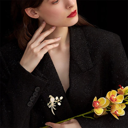 SUYU Fashionable Design New Temperament Iris Flower Magpie Exquisite And Sweet Ancient Style Coat Brooch Cat Eye Exquisite Pin