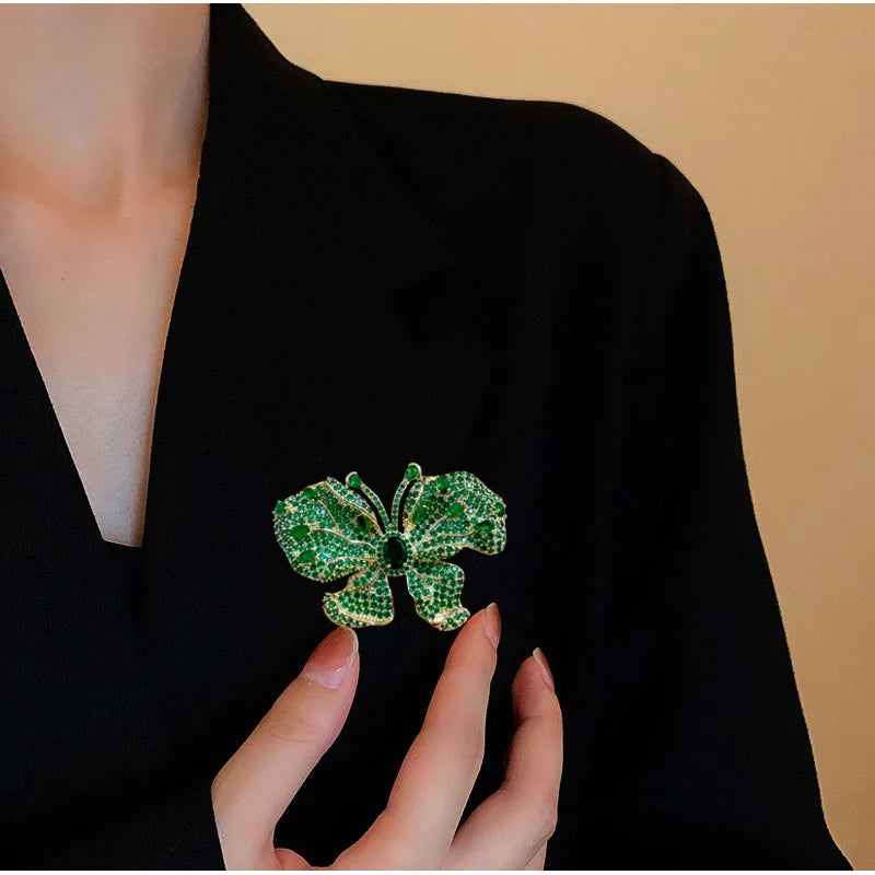 SUYU Stylish Elegant Delicate Green Butterfly Inlaid Cubic Zirconia Brooch Collar Accessories