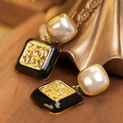 SUYU Jewelry For Women With Black Texture Design Vintage Earrings Square Fashion French Classic Gifts Holiday Daily Accessories