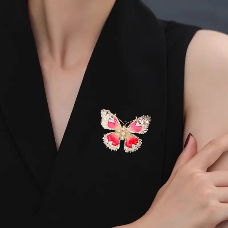 SUYU Insect Butterfly Brooch Color Brooch Creative Clothing Pin Coat Accessories Female