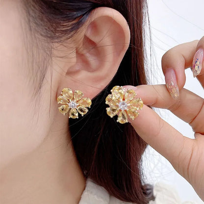 SUYU Summer New Sweet and Fashionable Style Design with Simple Water Drop Zircon Inlaid Flower Earrings