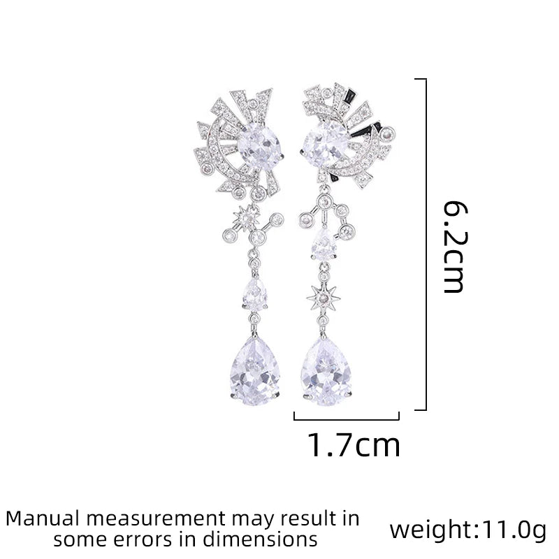 Ladies' light luxury design elegant long asymmetrical water droplet earrings fashionable and versatile niche design earrings