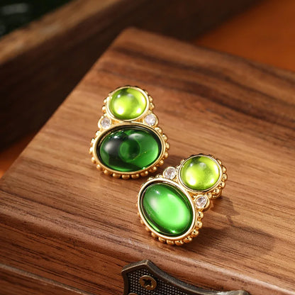 SUYU Jewelry Green Women's Retro Earrings With A Design Sense Of Niche Medieval Palace Style Fashionable And Elegant Earrings