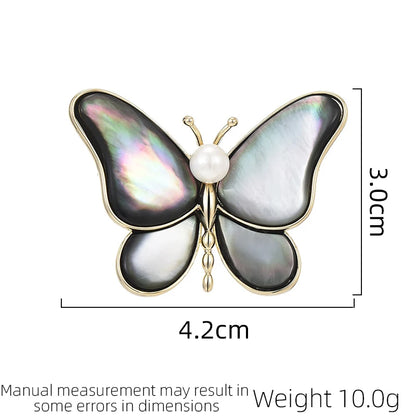 SUYU Winter New Vintage Butterfly Design Women's Luxury Brooch Fashion Exquisite Versatile Brooch Accessories Coat Pins