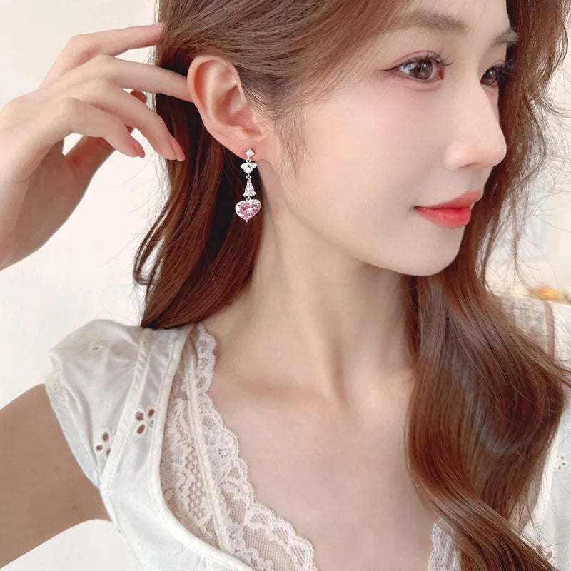 SUYU Heart Shaped Women's Light Luxury Design Love Earrings Long Accessories Earrings Daily Accessories Holiday Gifts