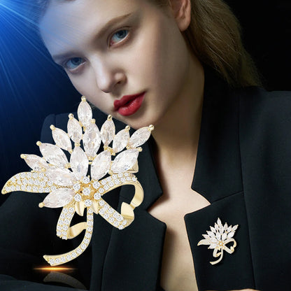 SUYU Flower Brooch Women's Elegant Temperament Brooch Suit Coat Pin Exquisite Accessories