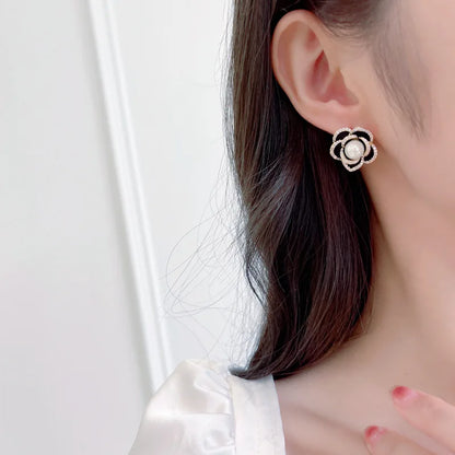 Elegant Temperament Earring Design With Oil Drop Simulation Pearl Camellia Flower Earrings