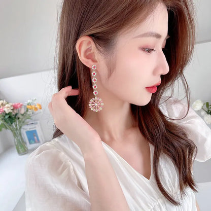 SUYU New Women's Light Luxury Style Exaggerated Atmosphere Earrings Trendy Sunflower Long Style Tassel Flower Earrings