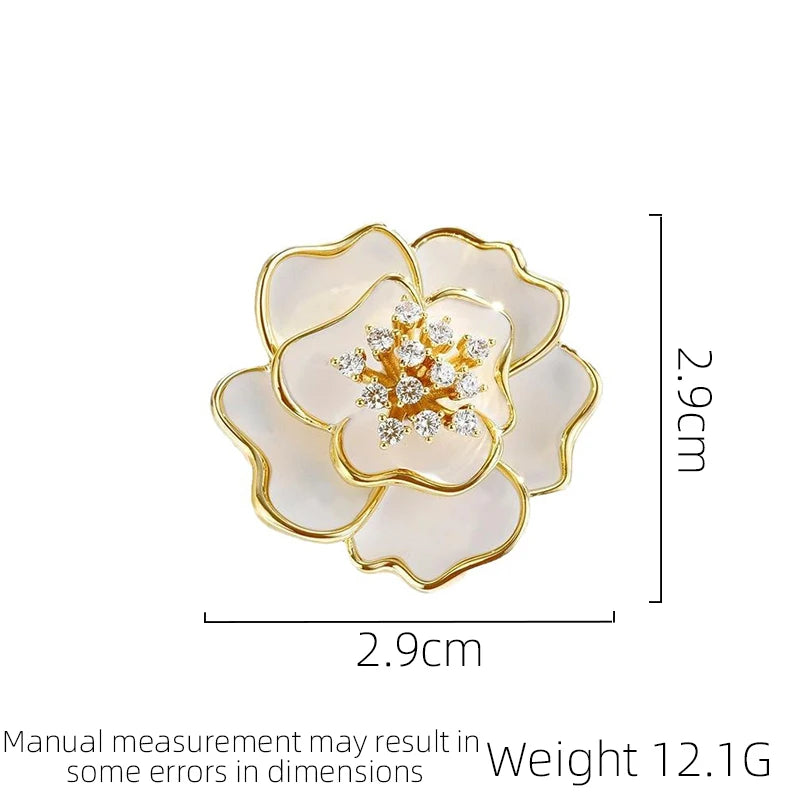 SUYU White Elegant Camellia Flower Brooch For Women Light Luxury  Fashion Versatile Design Temperament Flower Brooch