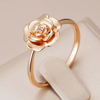 Wbmqda Simple Elegant Metal Flower Ring For Women 585 Rose Gold Color With White Natural Zircon High Quality Daily Fine Jewelry