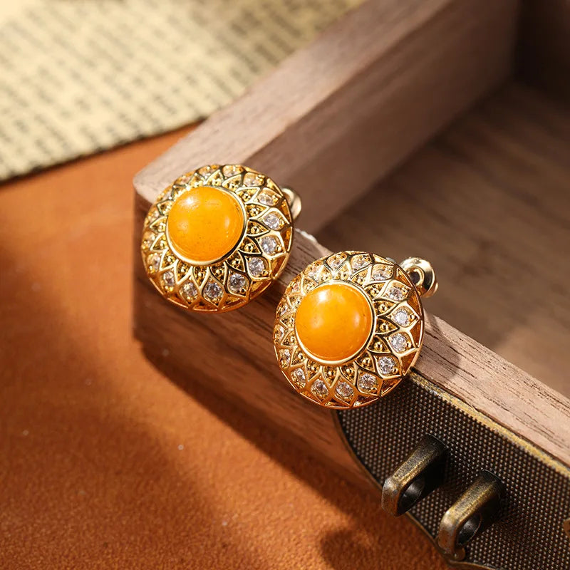 SUYU Palace Style Round Retro Earrings Light Luxury Simple Temperament Fashionable Medieval Women's Earrings