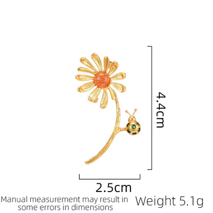 SUYU Autumn New Festival Sunflower Blossoming Ladybug Women's Light Luxury Brooch Forest Series Pin Accessories