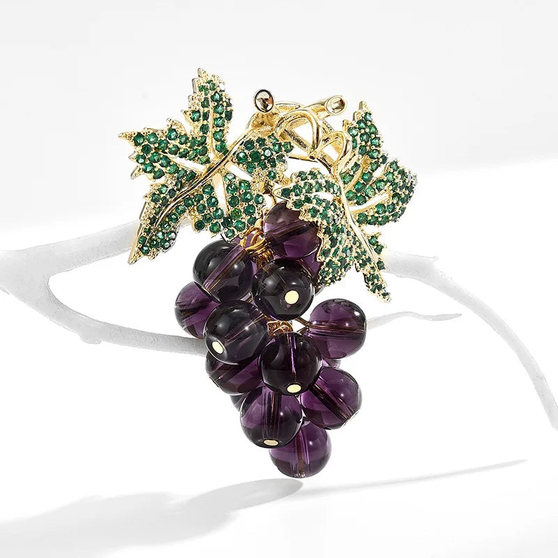 SUYU New Tassel Grape Shaped Brooch With Fashionable Temperament Elegant Fresh Sweet And Exquisite Coat Brooch