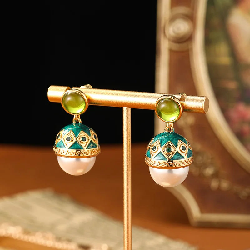 SUYU Fashionable Copper Plated Enamel Vintage Earrings For Women Light Luxury Elegant Temperament And Imitation Pearl Earrings