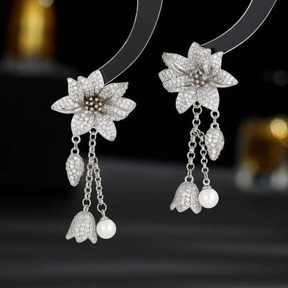 SUYU Retro Palace Style Earrings With Three-Dimensional Flower Tassels And Imitation Pearl Bell Shaped Earrings