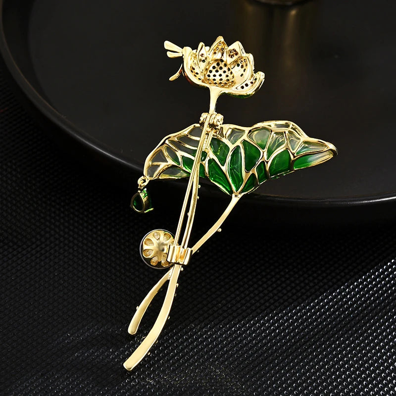 SUYU Copper Inlaid Cubic Zirconia Temperament Imitation Pearl Lotus Leaf Brooch Women's Clothing Accessories Gifts