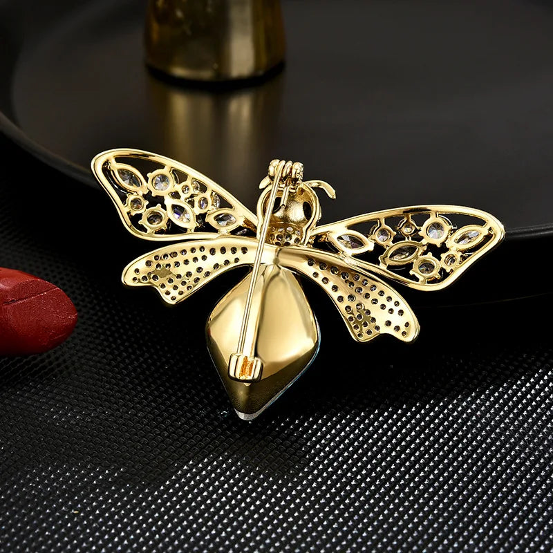 SUYU Classic Fashion Versatile Little Bee Needle Female Brooch Blossom  Design Light Luxury Elegant Temperament Brooch