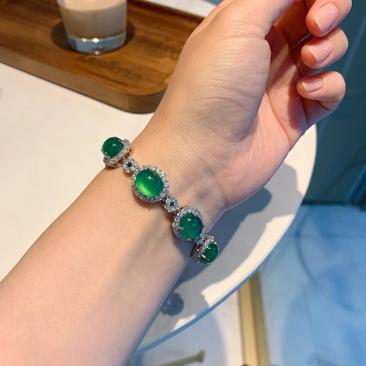 SUYU Summer Geometric Fashion Green Fluorescent Bracelet Round Set Zircon Bracelet Birthday Gift for Women