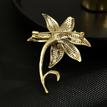 SUYU Luxury Copper Micro Inlaid Cubic Zirconia Lily Brooch Dress Matches Event Occasion Gift Wholesale