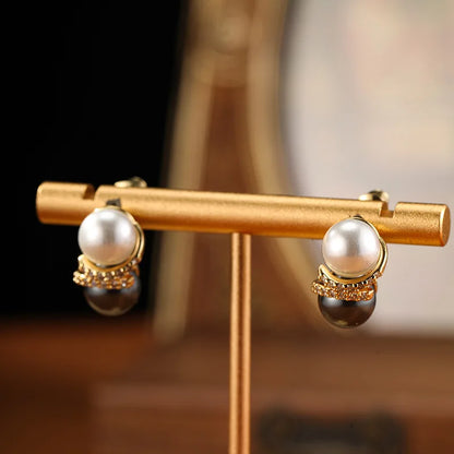 Jewelry Women's Design Light Luxury Classic Exquisite Earrings Fashionable And Simple Imitation Pearl Vintage Earrings Zircon