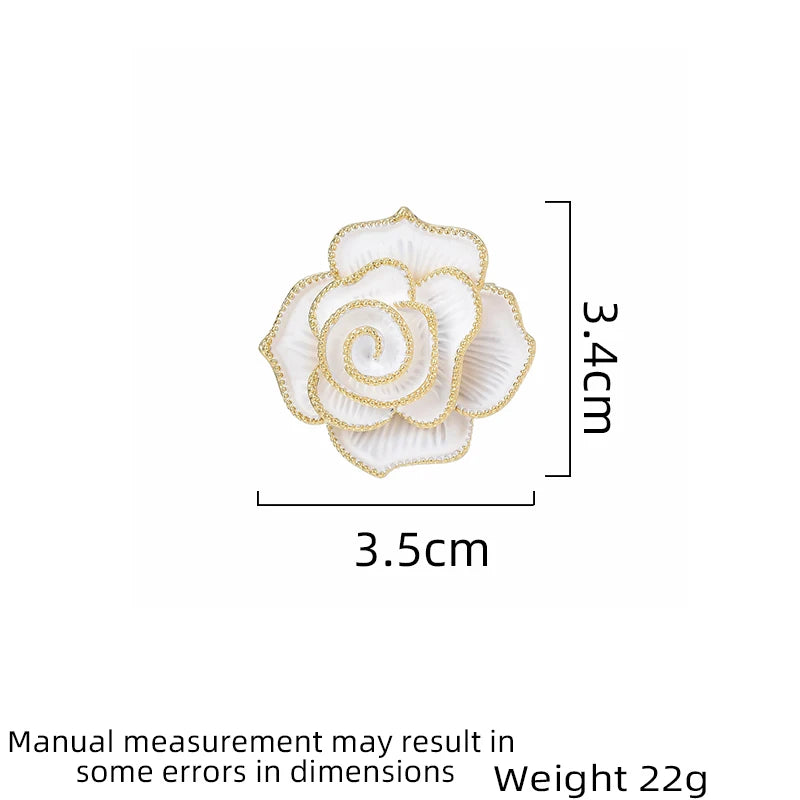 SUYU Women's Light Luxury Vintage Versatile Small Fragrant Mountain Camellia Brooch Stylish and Elegant Classic Brooch