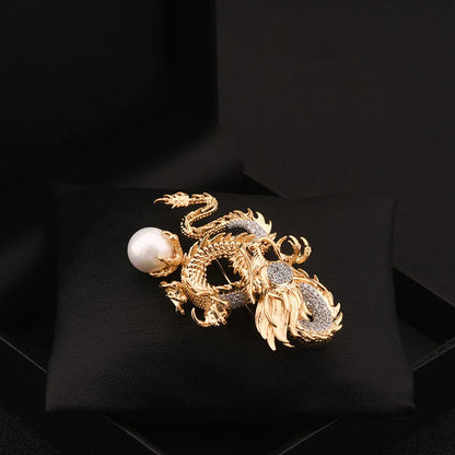 SUYU New Design Dragon Brooch Vintage Brooch Zodiac Dragon Design Chest Flower Suit Jacket Accessories Badge Fashion Accessories