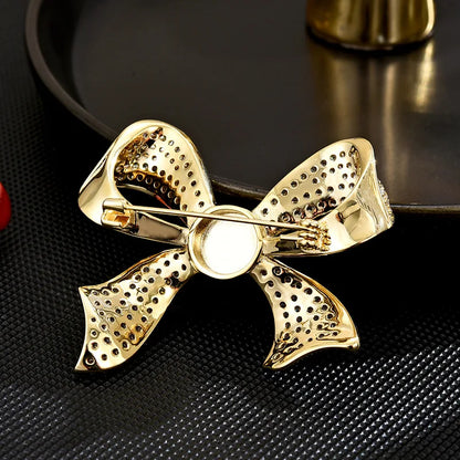 SUYU Winter New Bow Brooch Elegant Design Women's Luxury Brooch Fashion Exquisite Versatile Accessories Pin