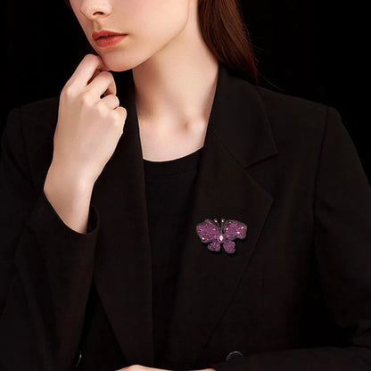 SUYU Autumn Classic Red Zircon Butterfly Light Luxury brooch Personalized Coat Designer brooch