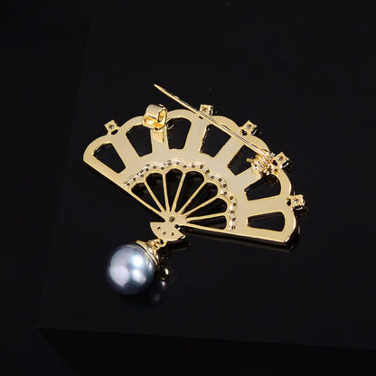 SUYU Women's Light Luxury Design Elegant Fan Pendant Brooch Fashionable and Versatile Unique Design Sense Brooch